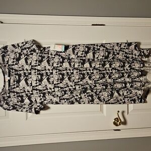 LuLaRoe For Disney Villains Evil Queen Print Dress